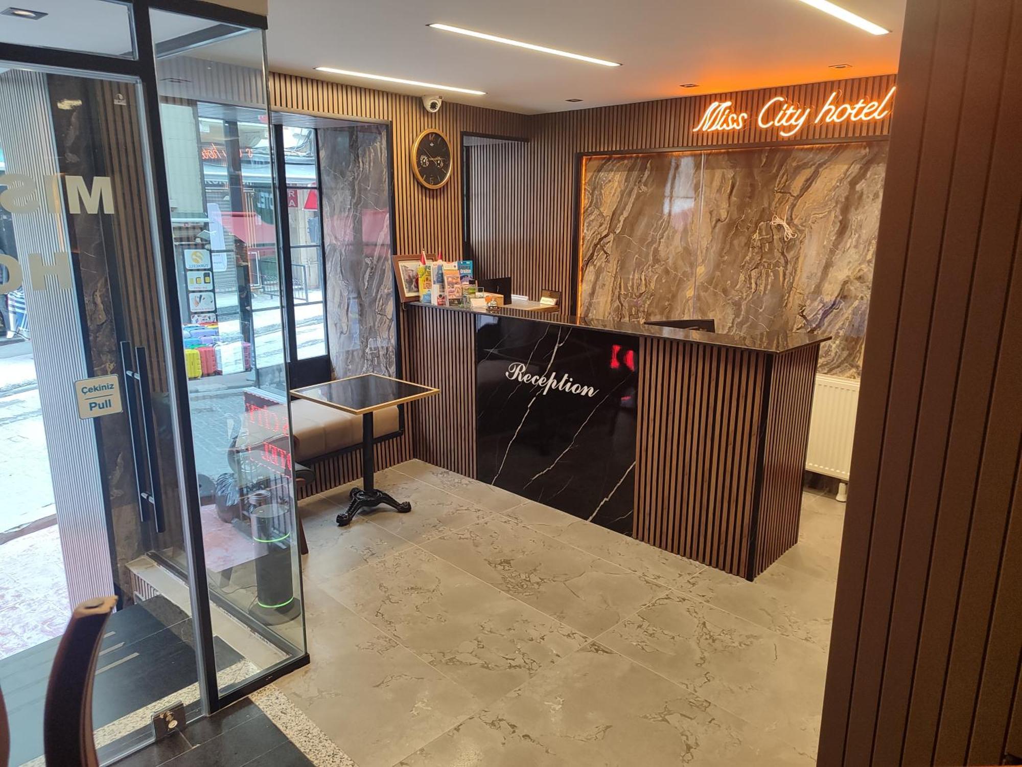Miss City Hotel Taksim — Foto’s 3